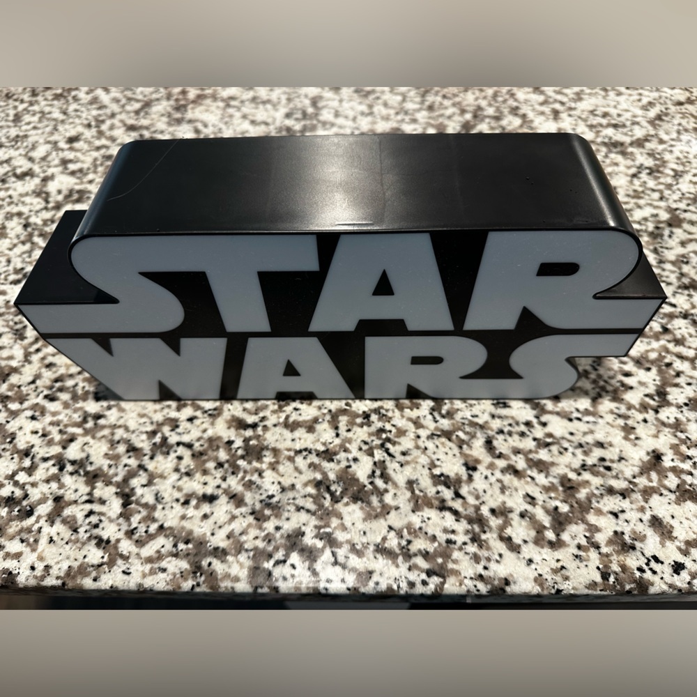 Star Wars Logo Light Sign And Mandalorian Helmet Desktop Light - Picture 10 of 11